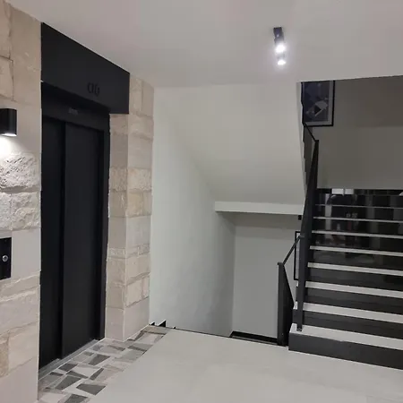 Blue Sky - Free Garage Apartment Sarajevo